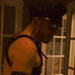 Pete Loadstone®️ is a OnlyFans model from the UK.