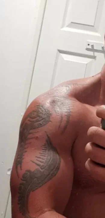 MrJuice lover is a OnlyFans model from the UK.