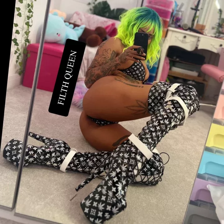 FINEST FILTH  ️ is a OnlyFans model from the UK.