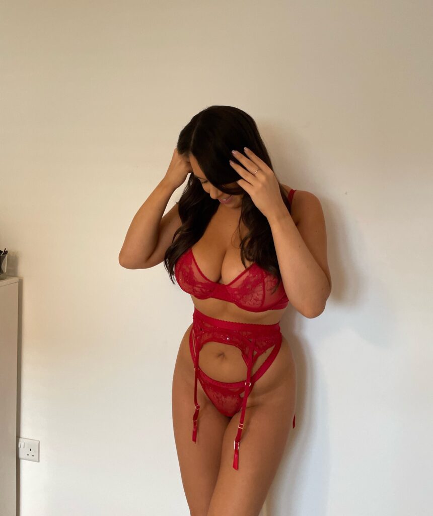 Jessica Lodge is a OnlyFans model from the UK.