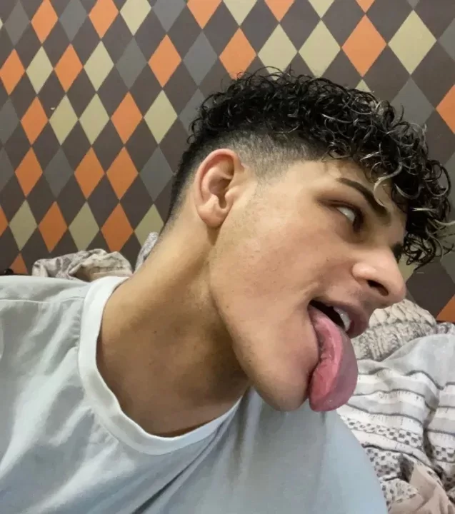 Lyam OF is a OnlyFans model from the UK.